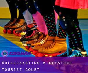 Rollerskating à Keystone Tourist Court